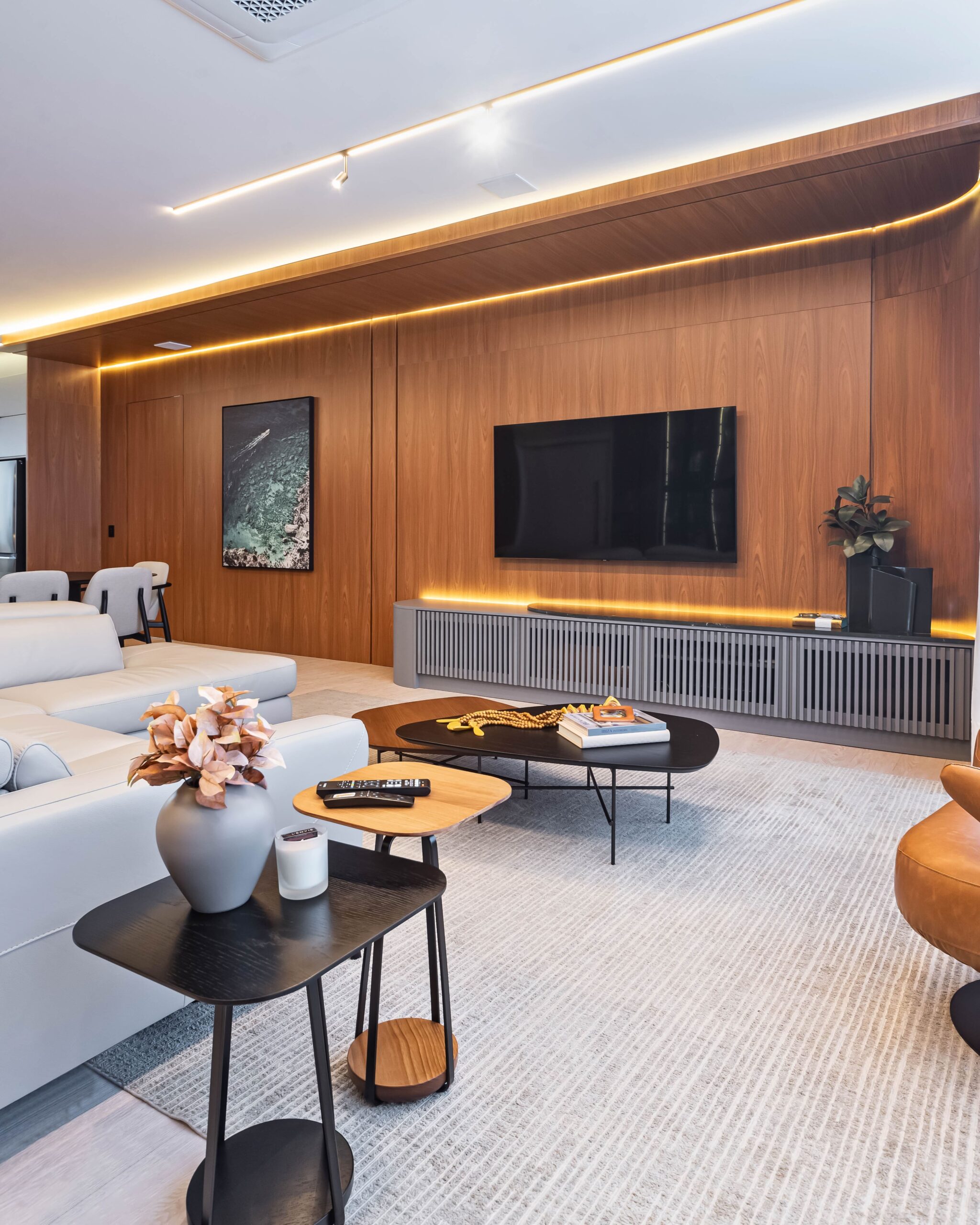 Living Cabinets